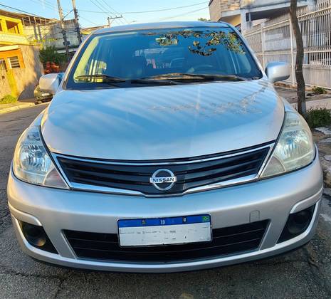 NISSAN TIIDA 1.8 S 16V FLEX 4P MANUAL NISSAN TIIDA 1.8 S 16V FLEX 4P MANUAL